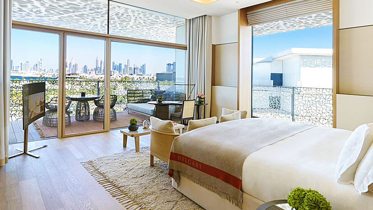 Superior room with Balcony and city view
