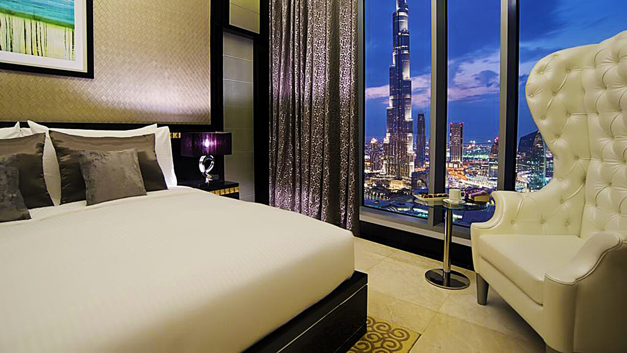 Deluxe king Bed Room with Burj Khalifa and City View