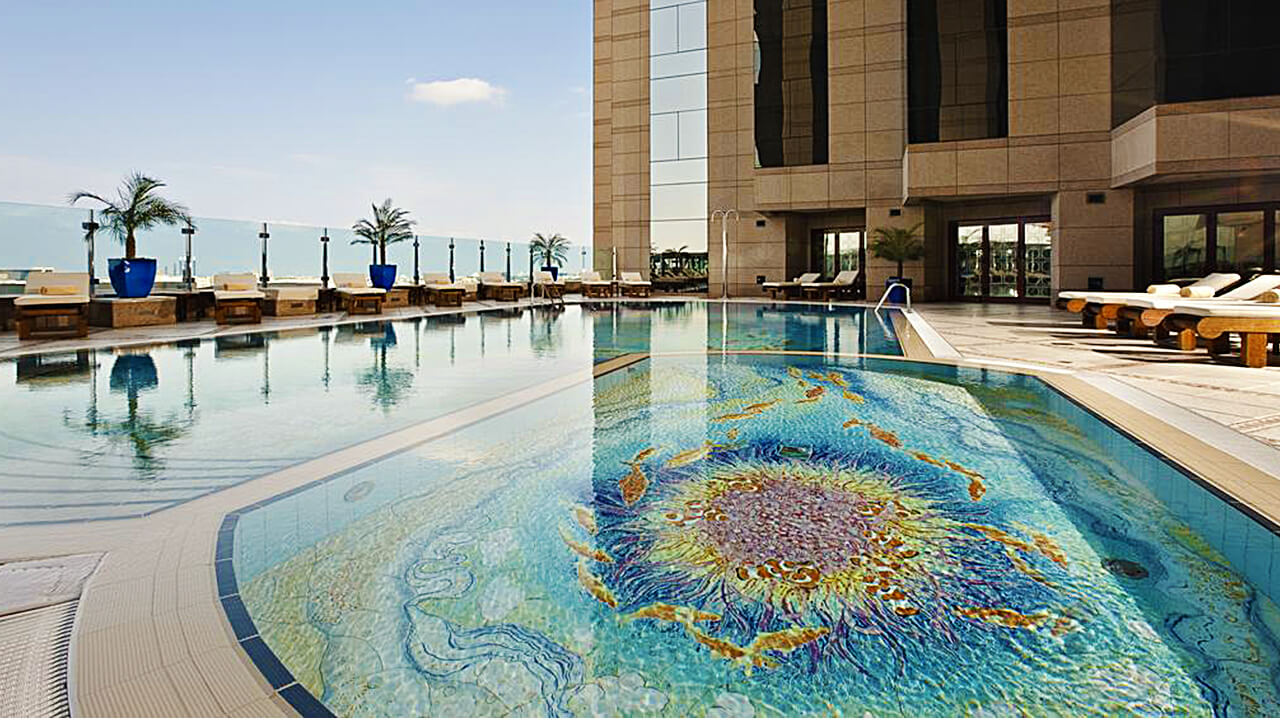 Sunset Pool at the Fairmont Dubai Hotel