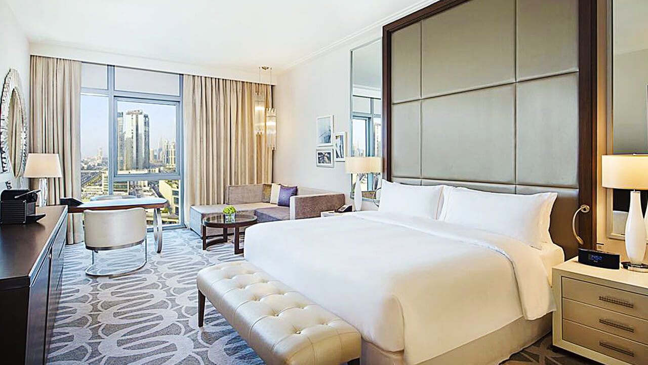 Grand Canal king Suite with City view