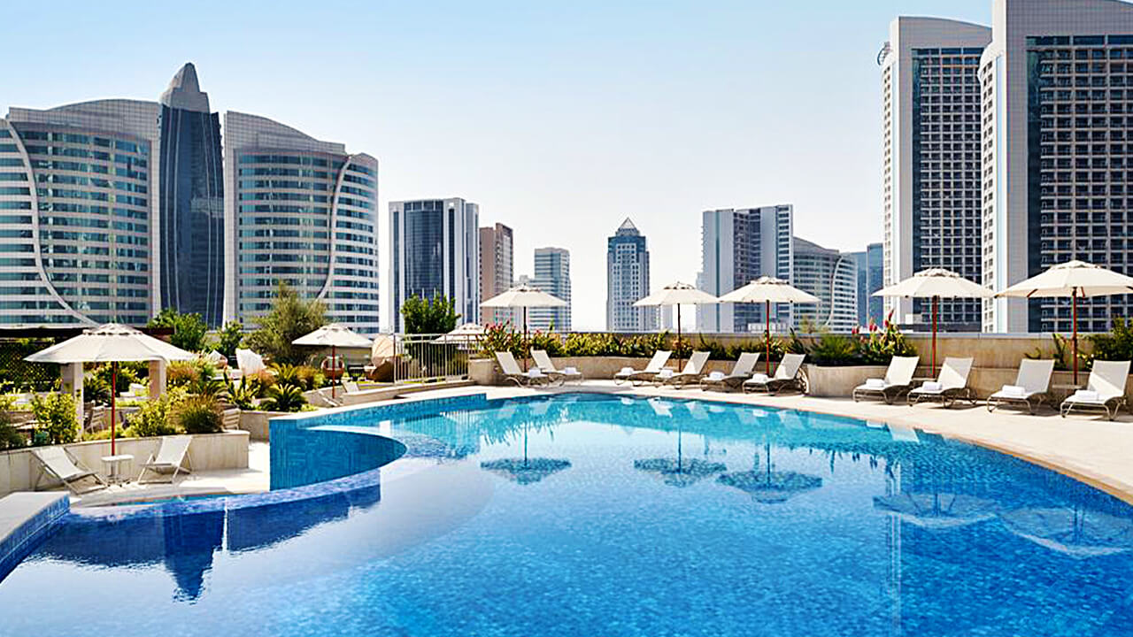 Hotel Outdoor Swimming Pool