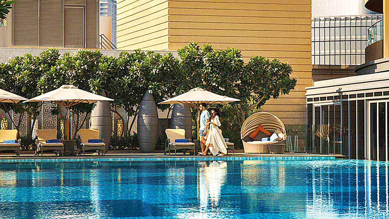 Address Dubai Mall Hotel Outdoor Swimming Pool