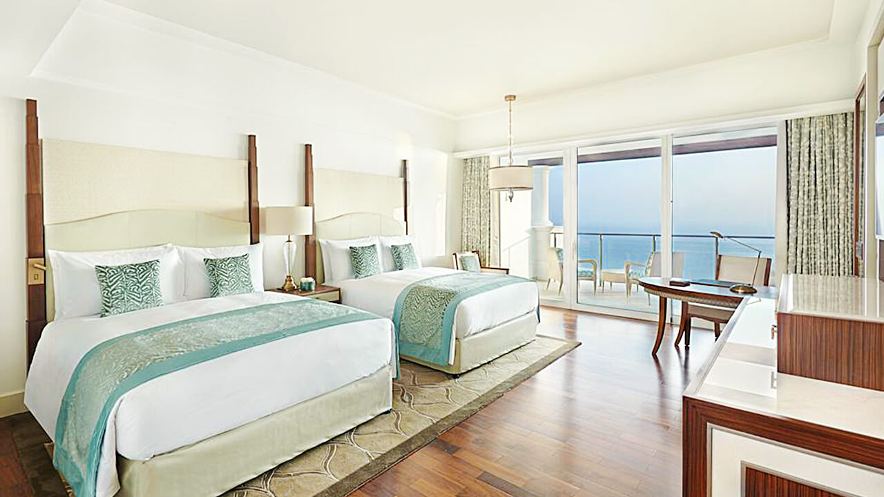 Two Queen Deluxe Room Skyline Sea View with Balcony